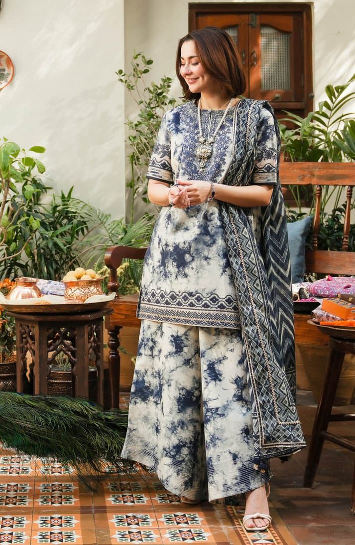 Mushq Organza Suit