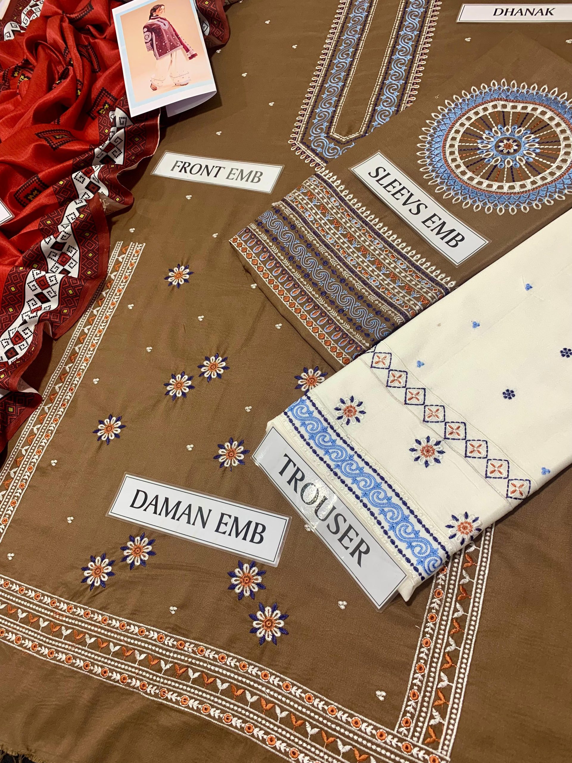 PREMIUM AIR-JET DHANAK 3PC EMBROIDERED SUIT - Image 3